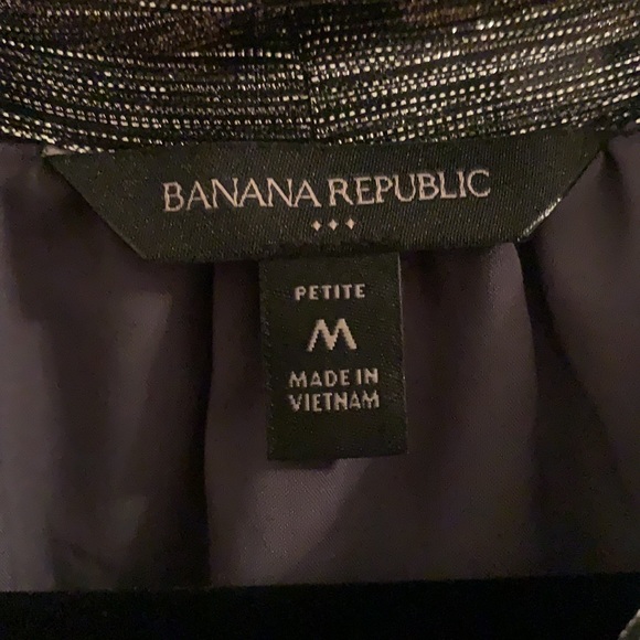 Banana Republic Metallic Flutter Sleeve Blouse, Size Medium PETITE. - Picture 4 of 9
